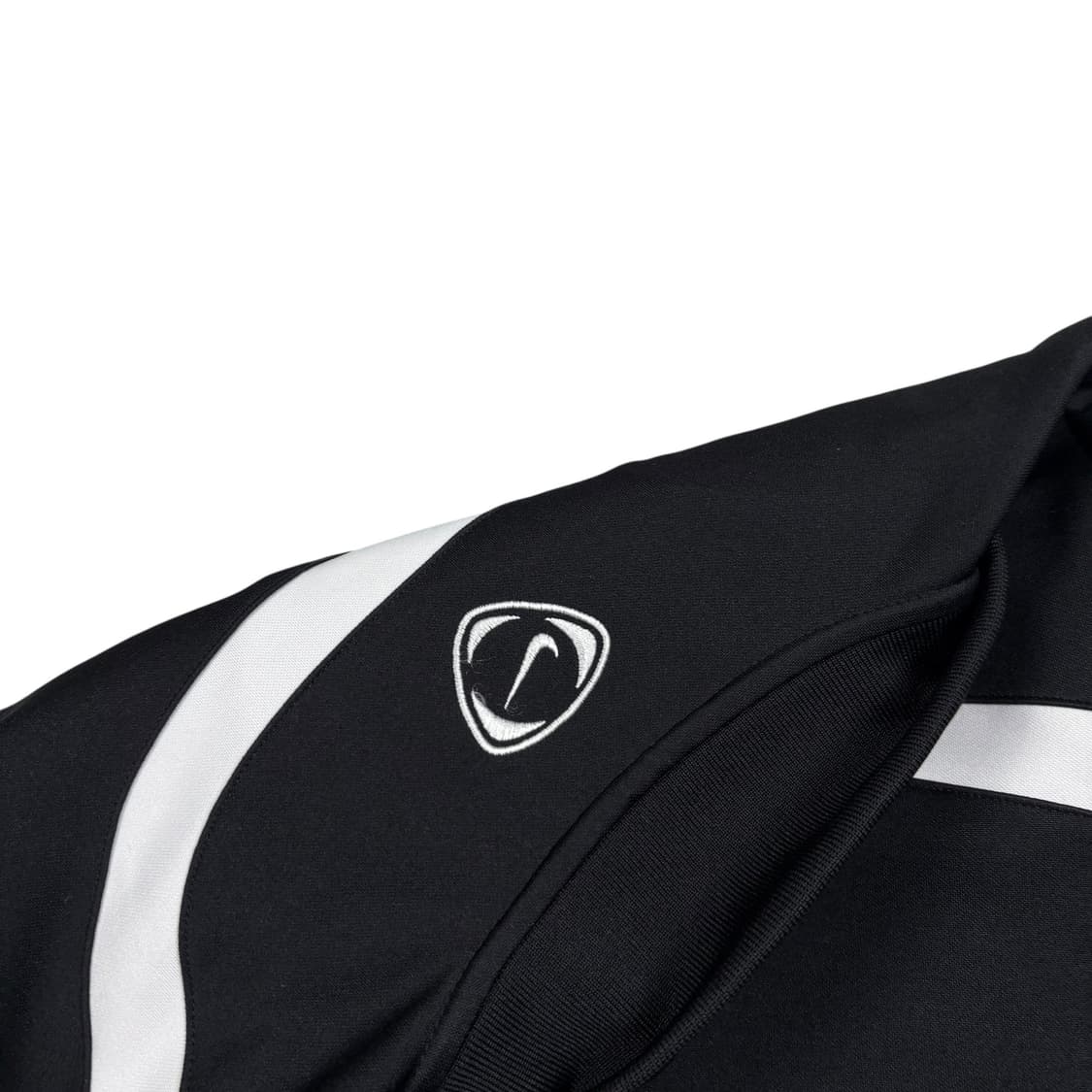 나이키00‘s 블랙컬러 져지 상품이미지3