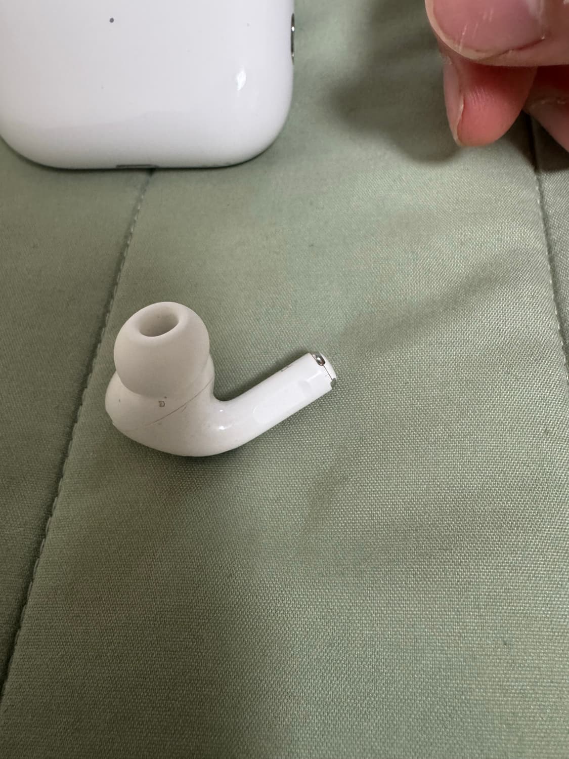 상태 좋은 에어팟 프로2 상품이미지5