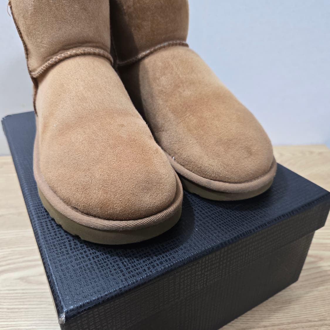 240 UGG 미국어그 클래식 미니 체스트넛 상품이미지5