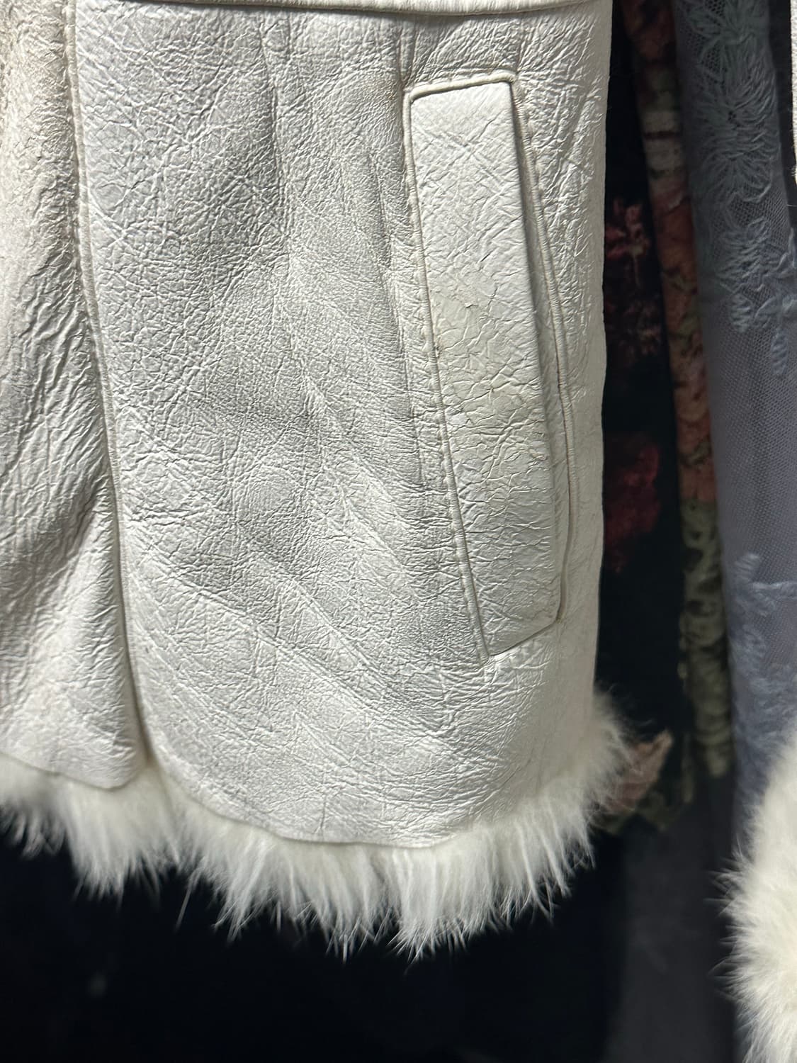 페어리 화이트 아이보리 무스탕 래빗퍼자켓 상품이미지4