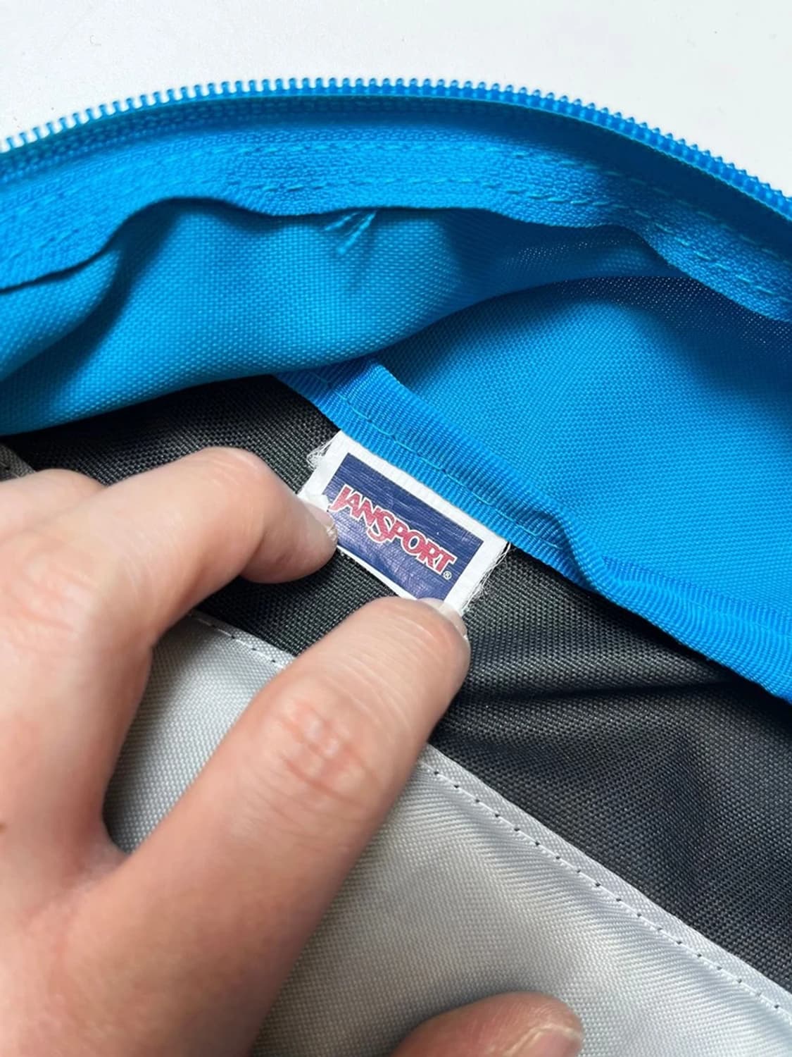 잔스포츠 로고 패치 슈퍼브레이크 백팩 Q1412 상품이미지9