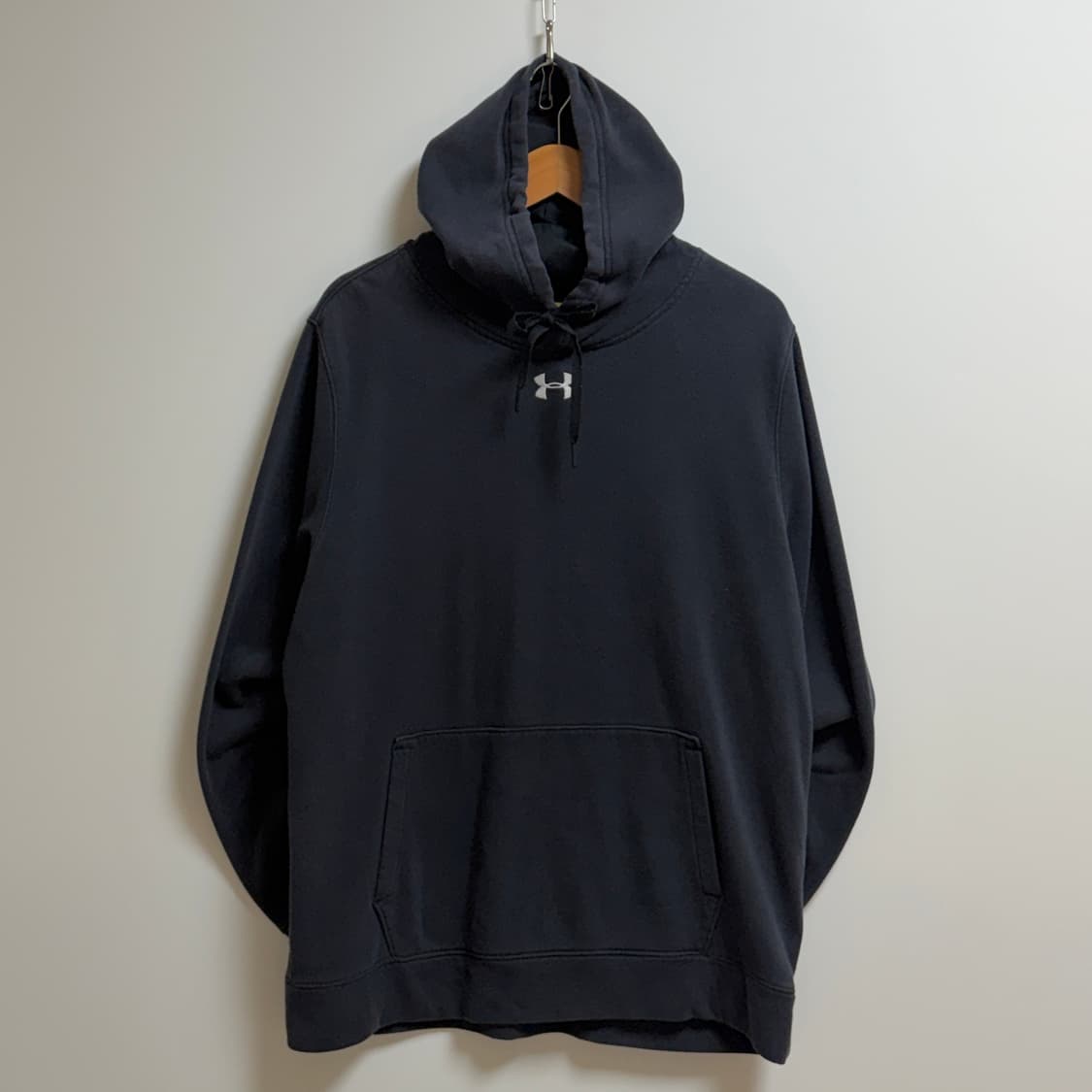 언더아머 스몰로고 후드티 상품이미지1