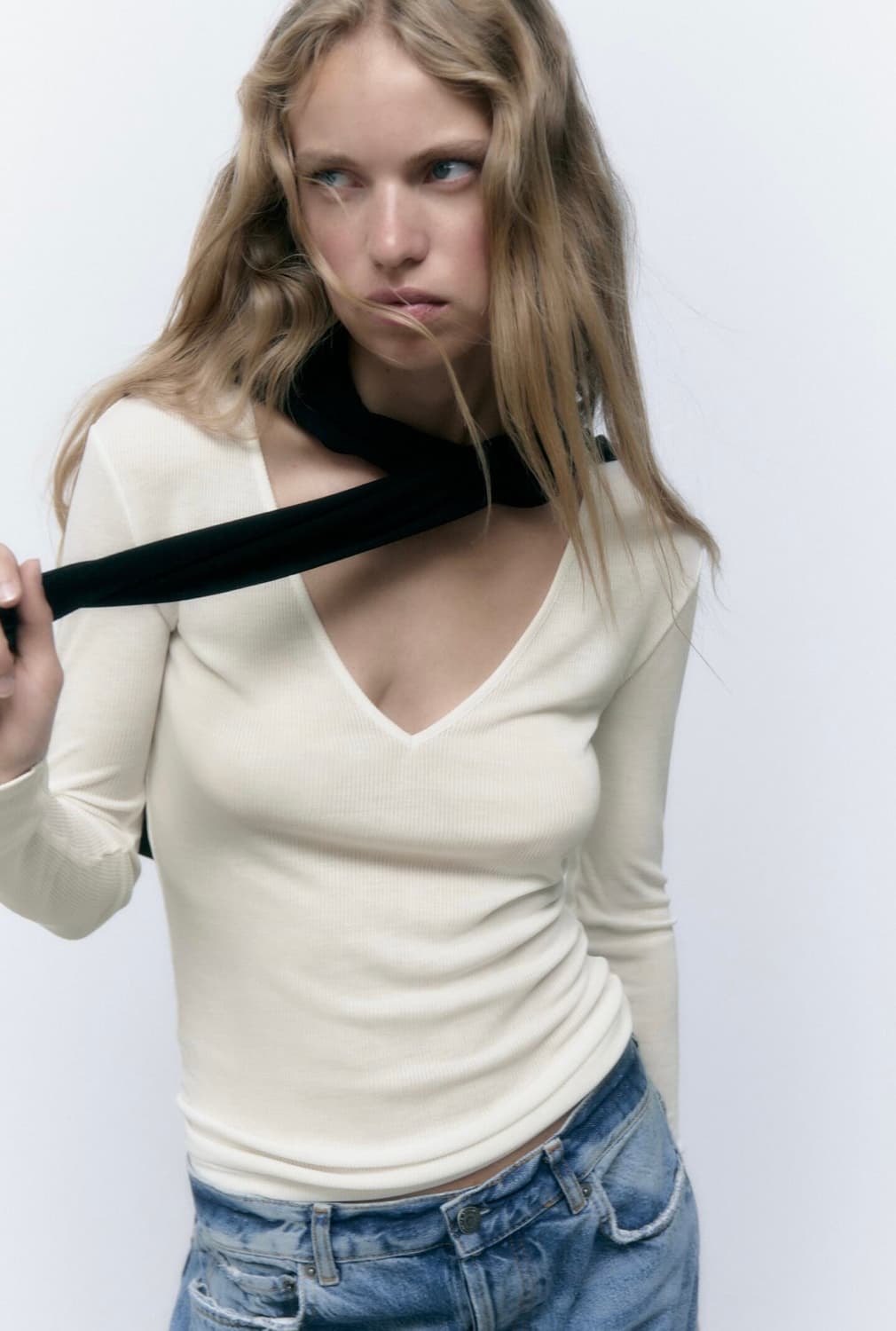 ZARA 브이넥 티셔츠, 시스루 티셔츠, 자라 레이어드 티셔츠 상품이미지2