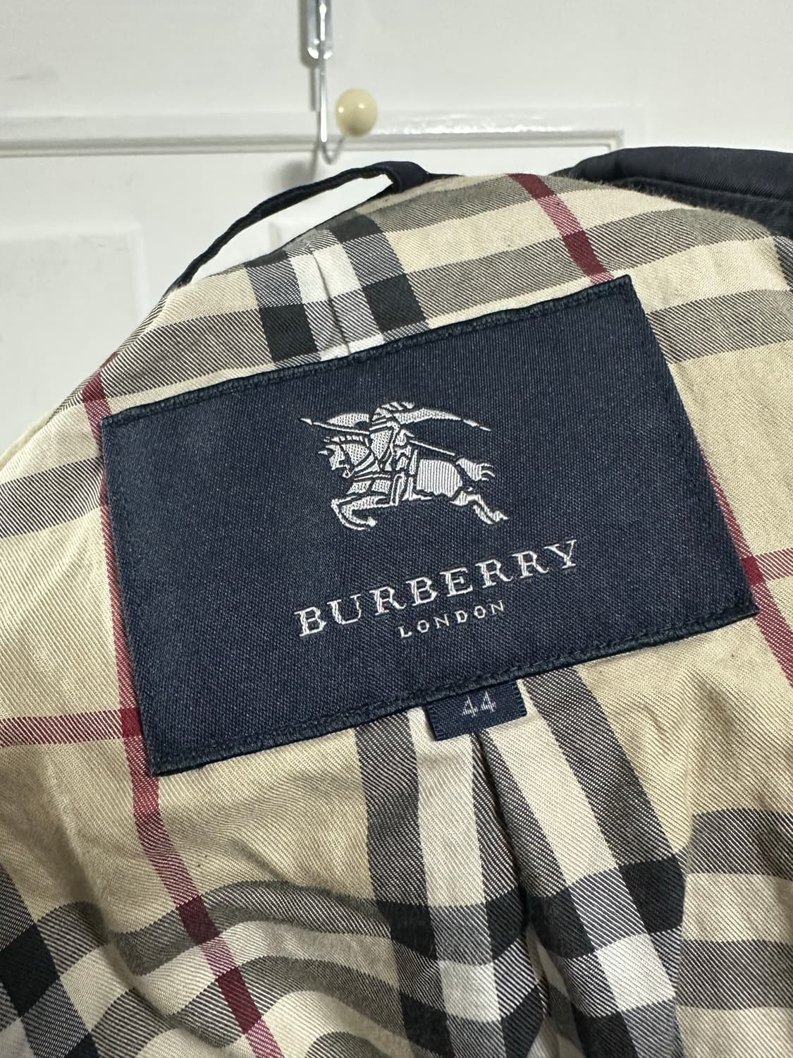 버버리 트렌치코트 상품이미지3