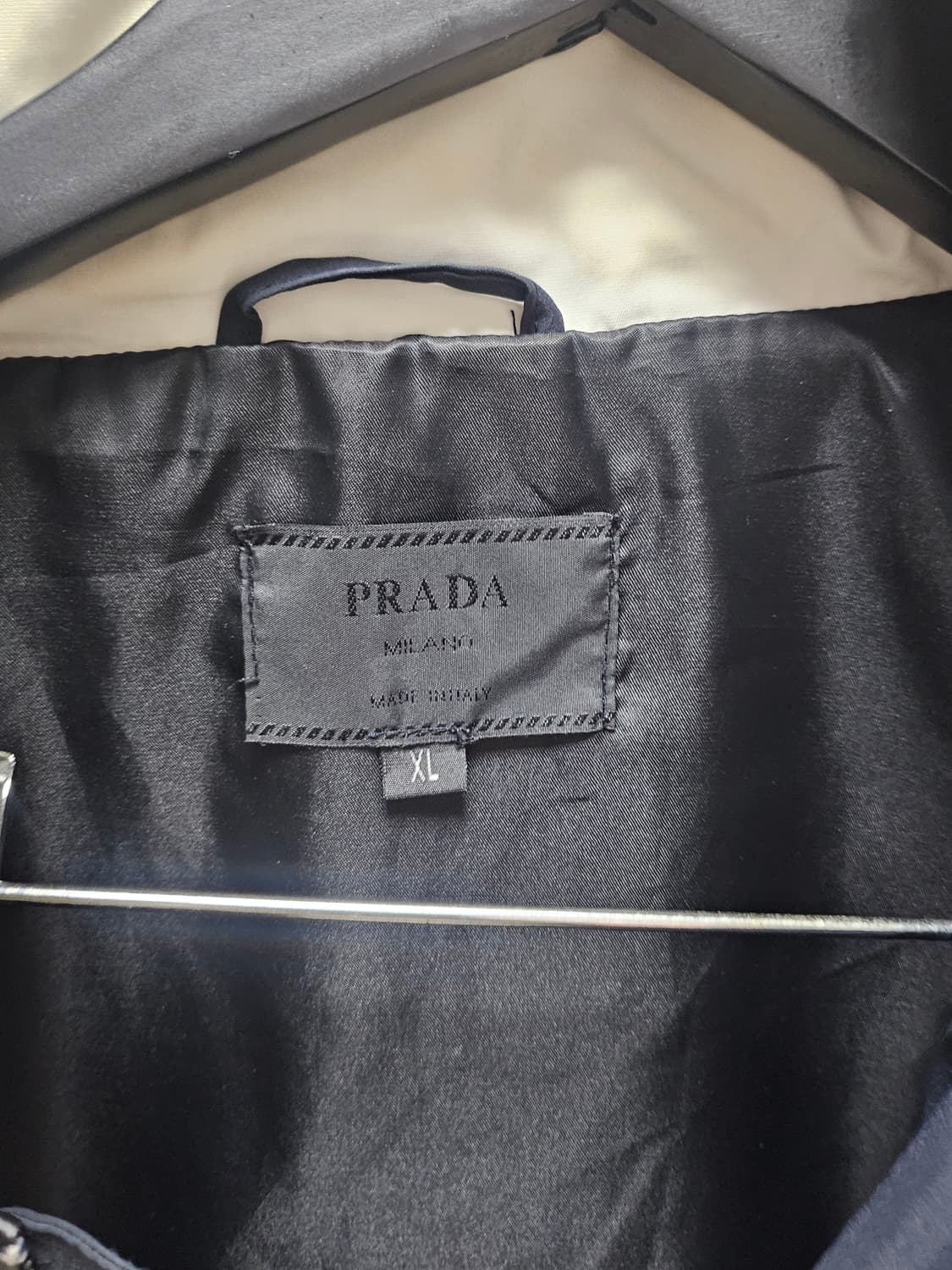 프라다 바람막이 자켓 XL사이즈 100정도 상품이미지4