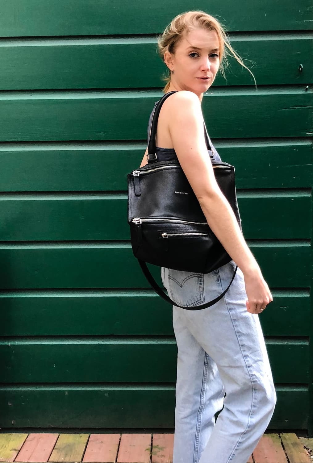 지방시 판도라 미디움 블랙 링클 레더 숄더백 상품이미지2