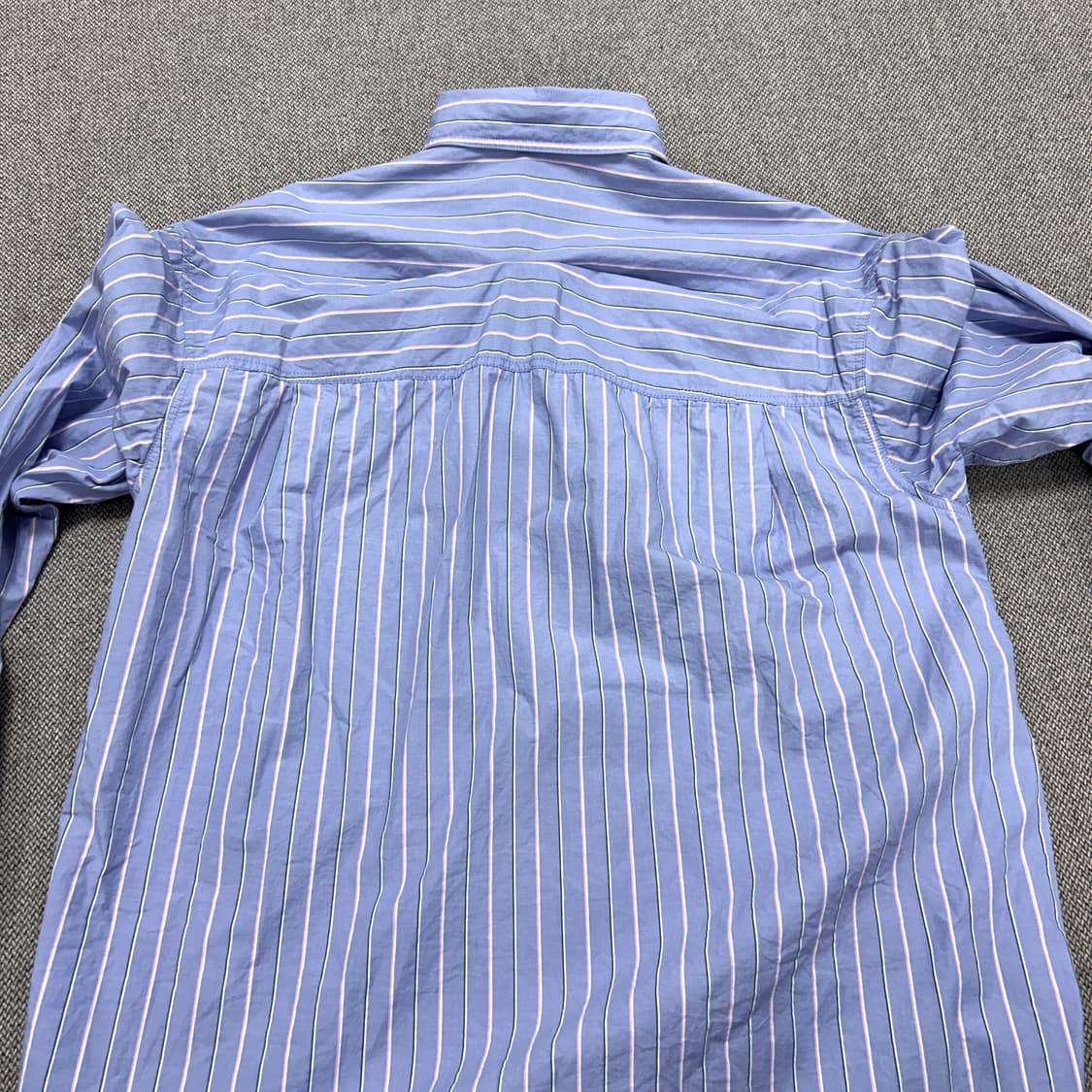 아더에러 스트라이프 셔츠(OS) 상품이미지6