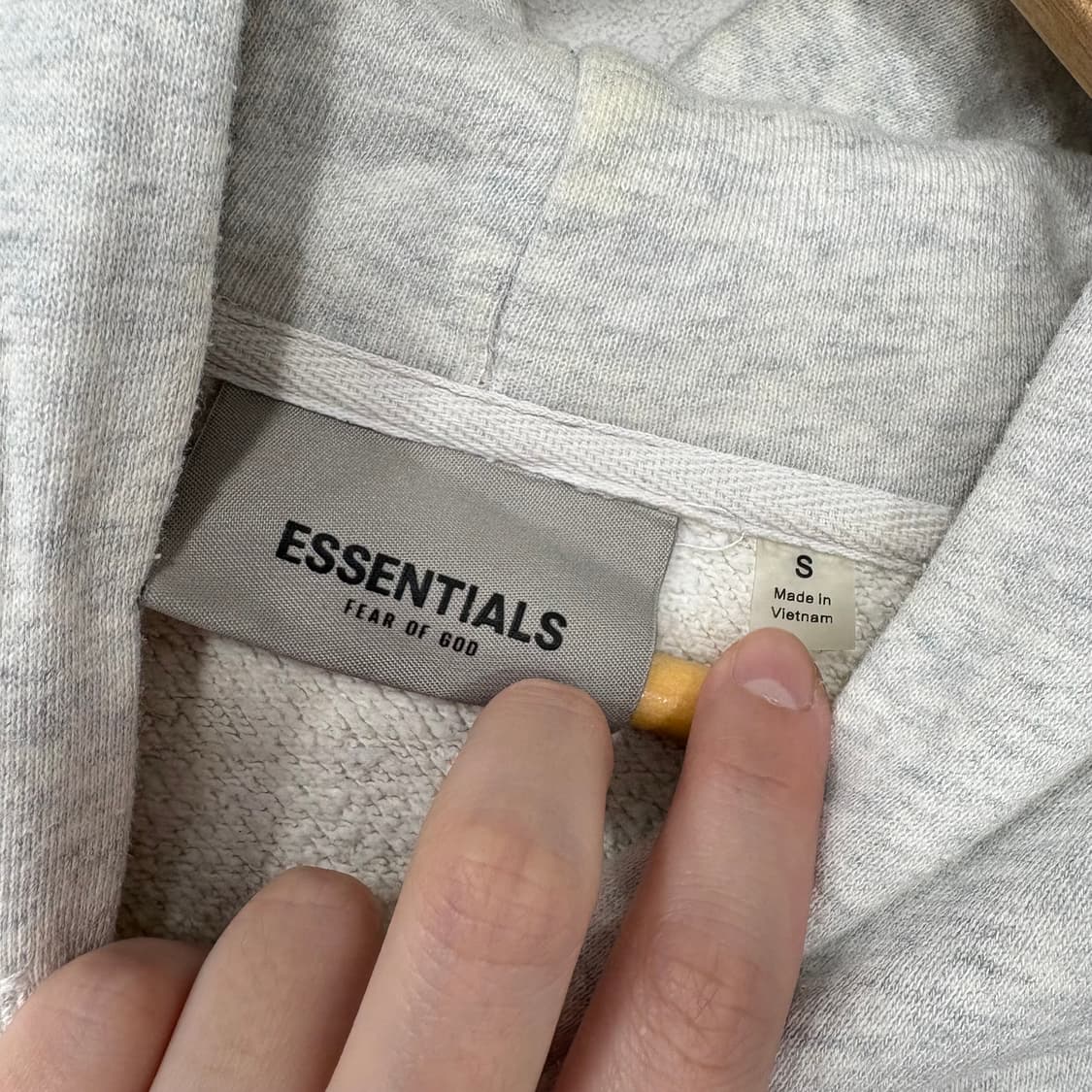 피어오브갓 피오갓 에센셜 후드티 상품이미지3