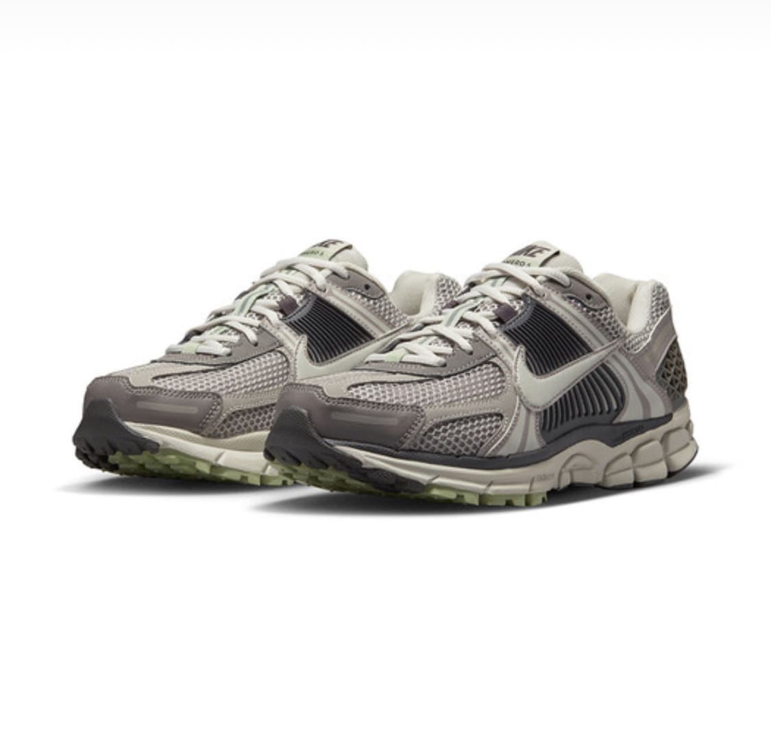 나이키  줌 보메로 5  W NIKE ZOOM VOMERO 5 상품이미지3