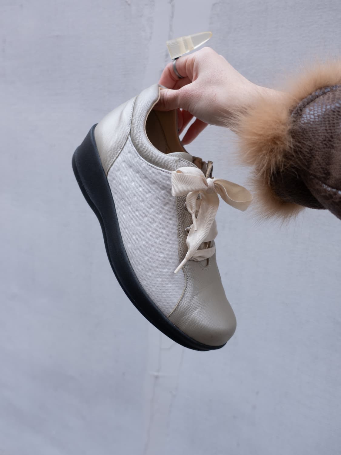 tiny dot ribbon sneakers 상품이미지1