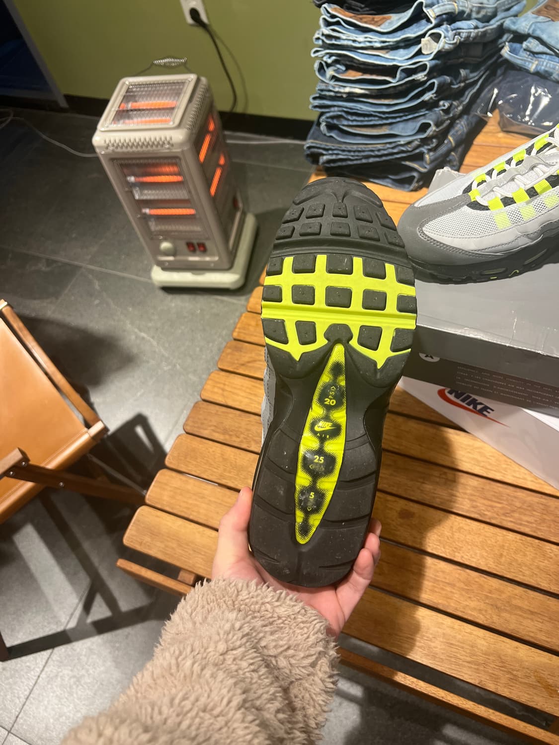 나이키 에어맥스 95 OG 3M Neon Reflective 265 상품이미지5