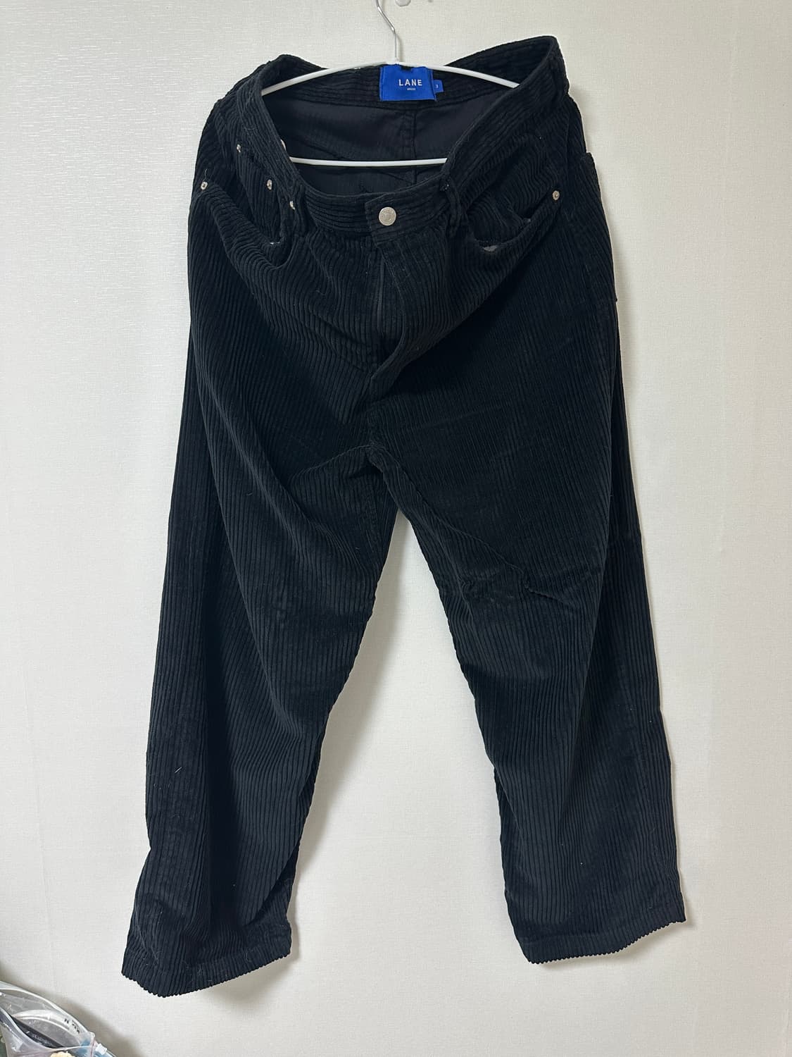 LANE 남성 검정 코듀로이 바지 상품이미지1