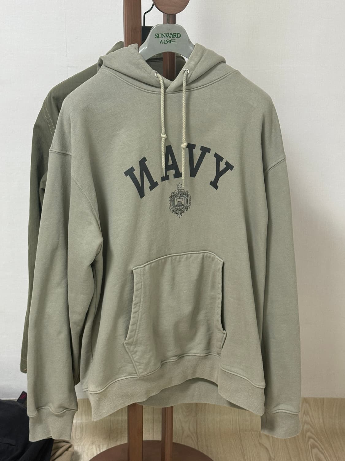 에스피오나지 네이발 아카데미 후드 스웻셔츠: 올리브 / M 상품이미지1