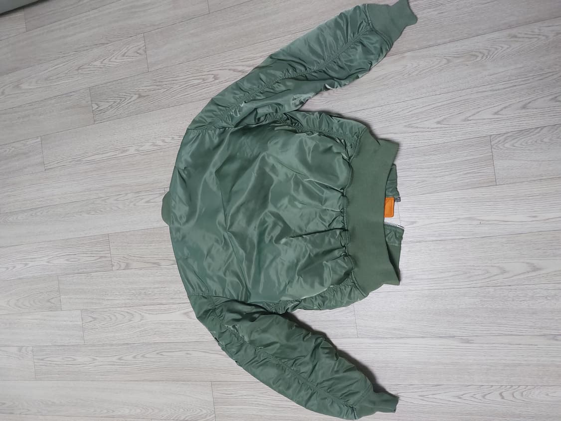 알파인더스트리 ma-1 세이지그린 M 상품이미지3