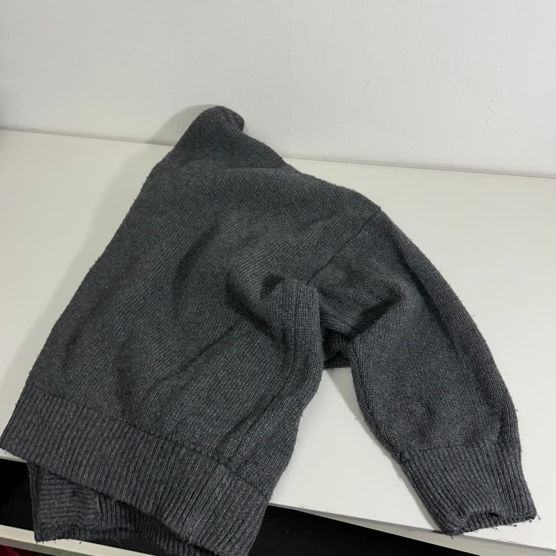 FREE 꼼파뇨 그레이 오버핏 헤비 가디건 상품이미지5