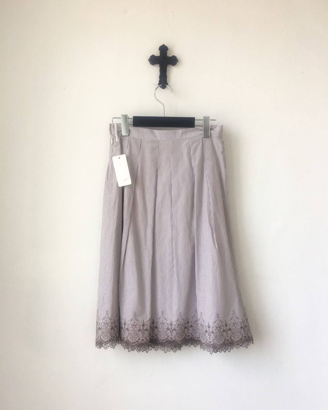 Embroidery point pleats skirt 상품이미지2