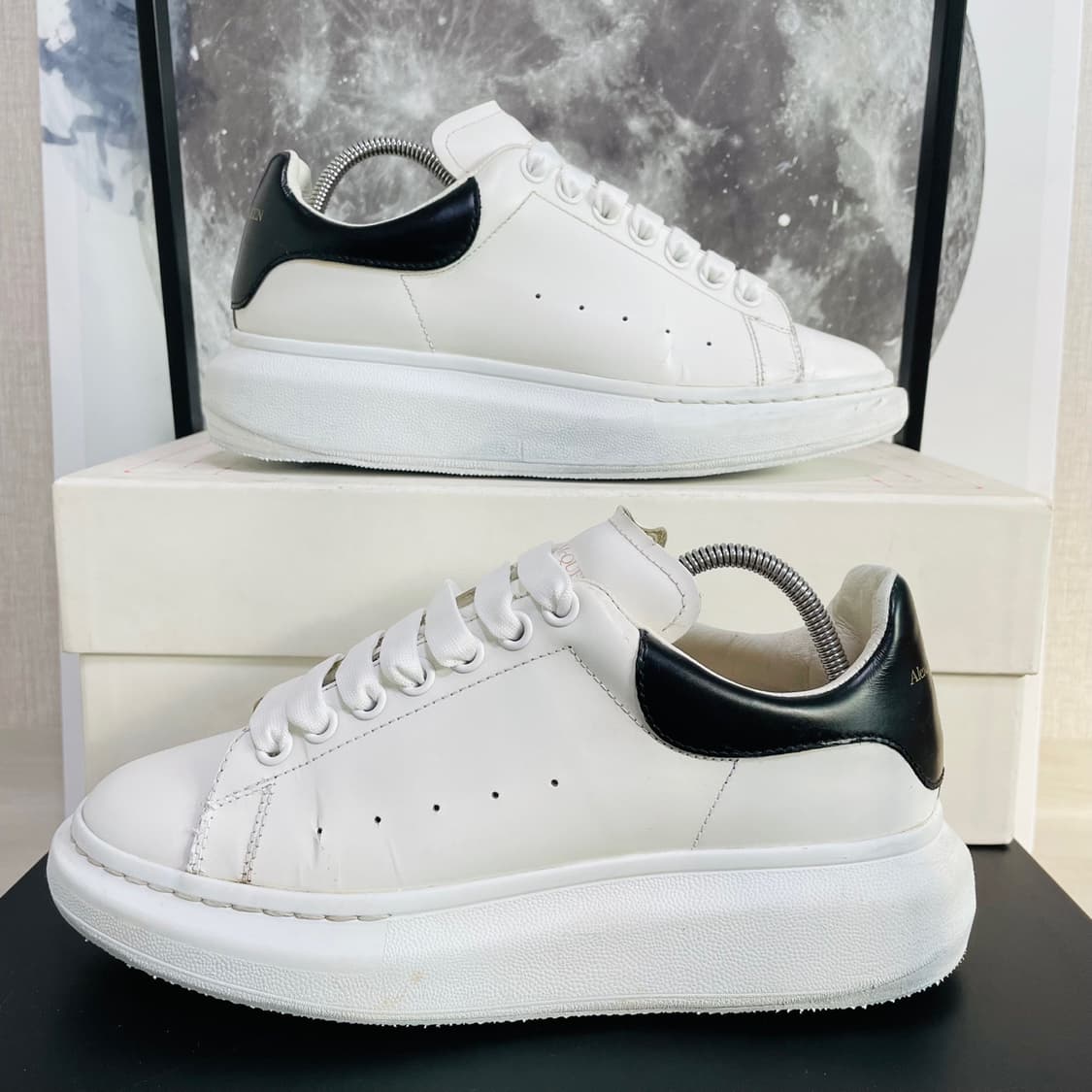 정품 40.5) 알렉산더 맥퀸 오버솔 스니커즈  상품이미지1