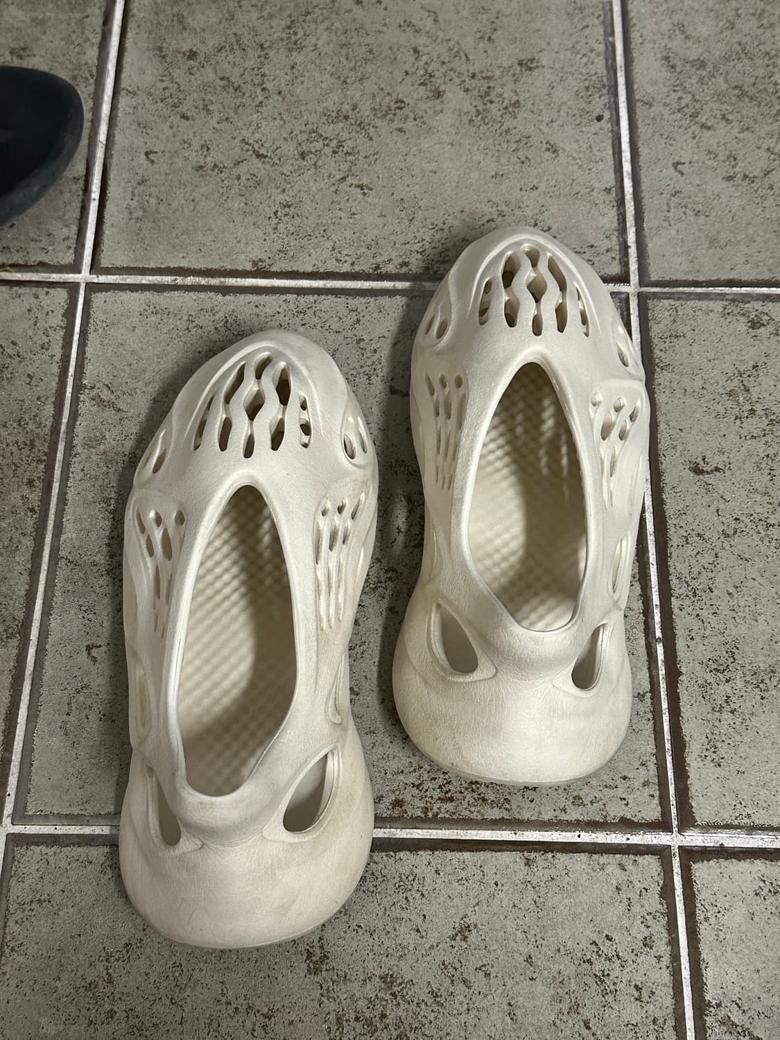 이지폼러너 샌드 275 상품이미지4