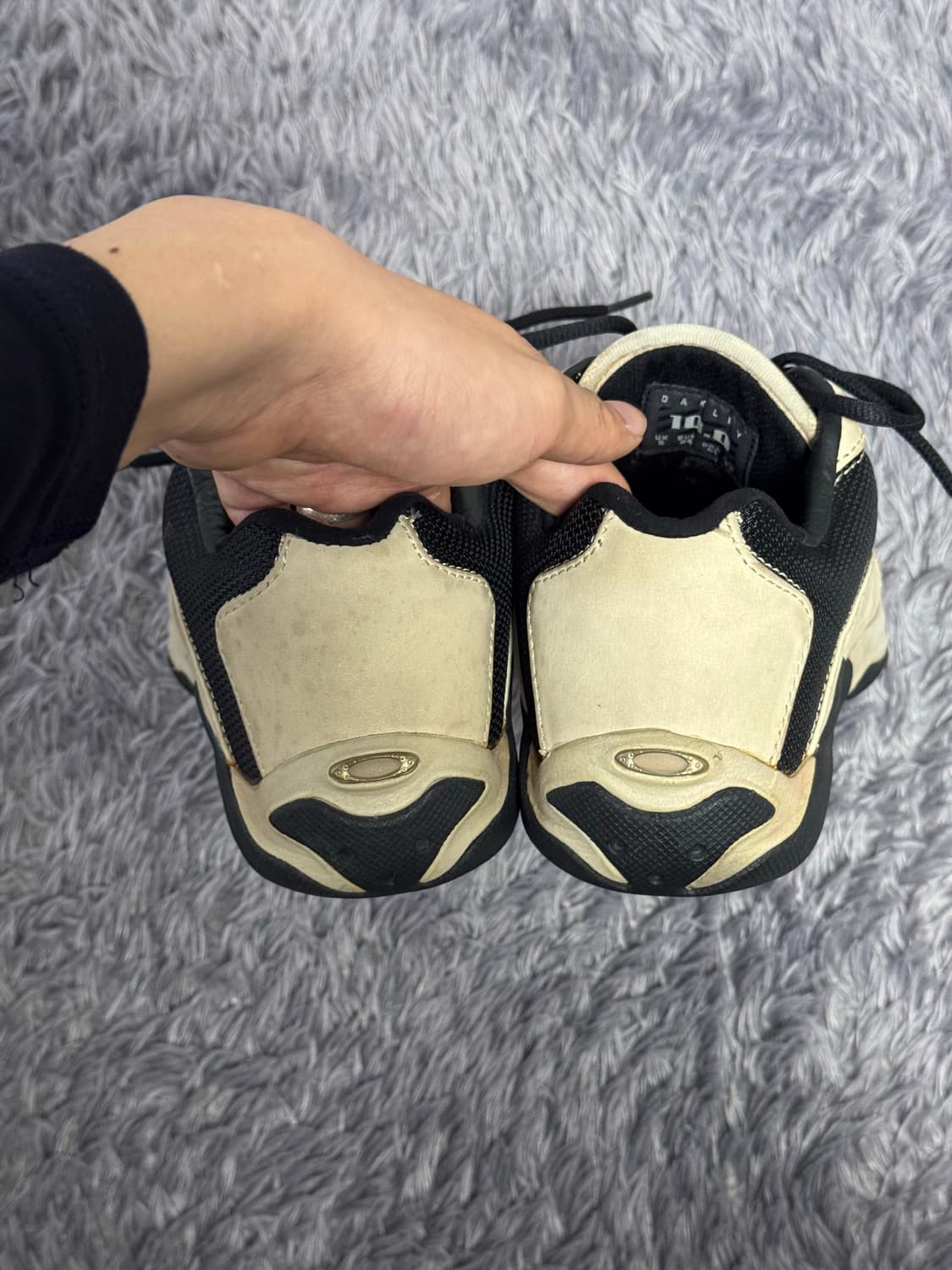 오클리 스니커즈 상품이미지4