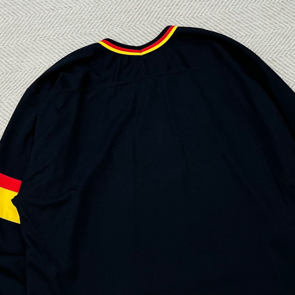 ccm 벤쿠버 캐넉스 하키져지 r3251 상품이미지4