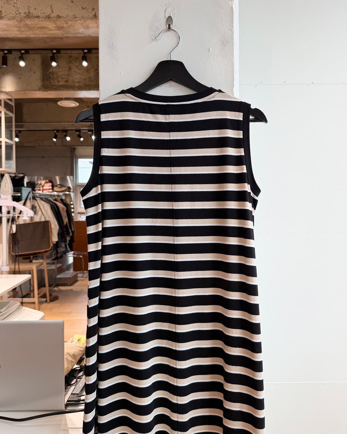 막스마라 스트라이프 슬리브리스 롱원피스  상품이미지6