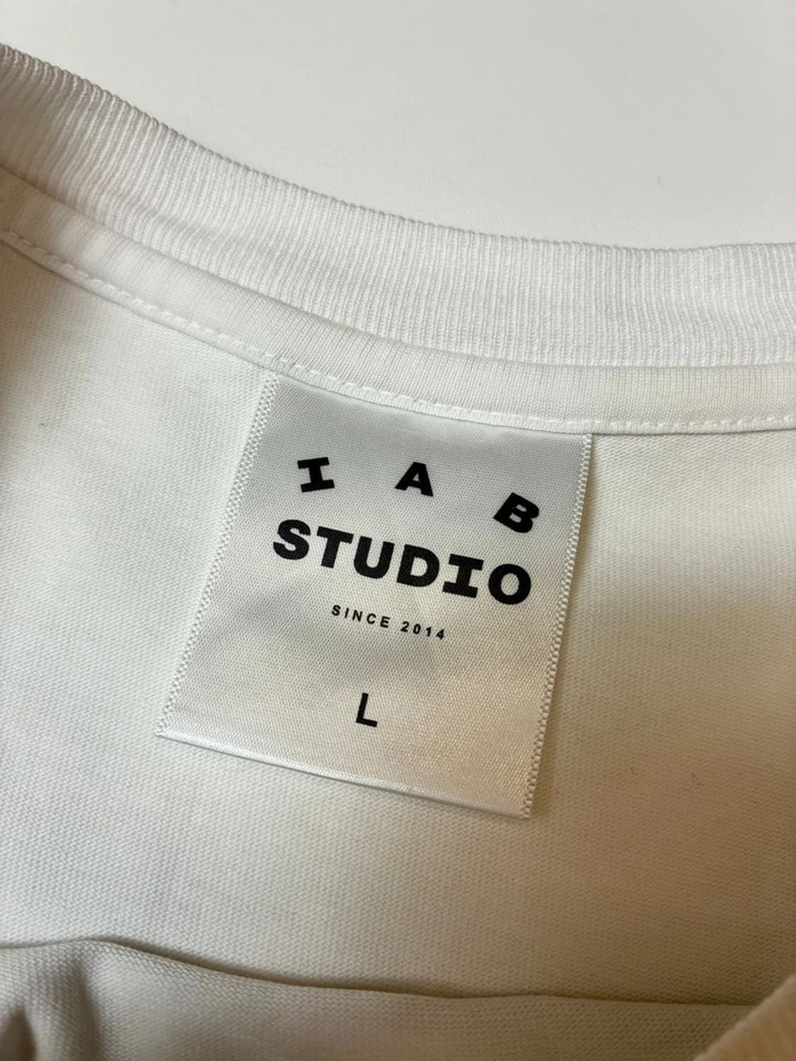 아이앱스튜디오 빅로고 오버핏 반팔 티셔츠 PN8575 상품이미지8