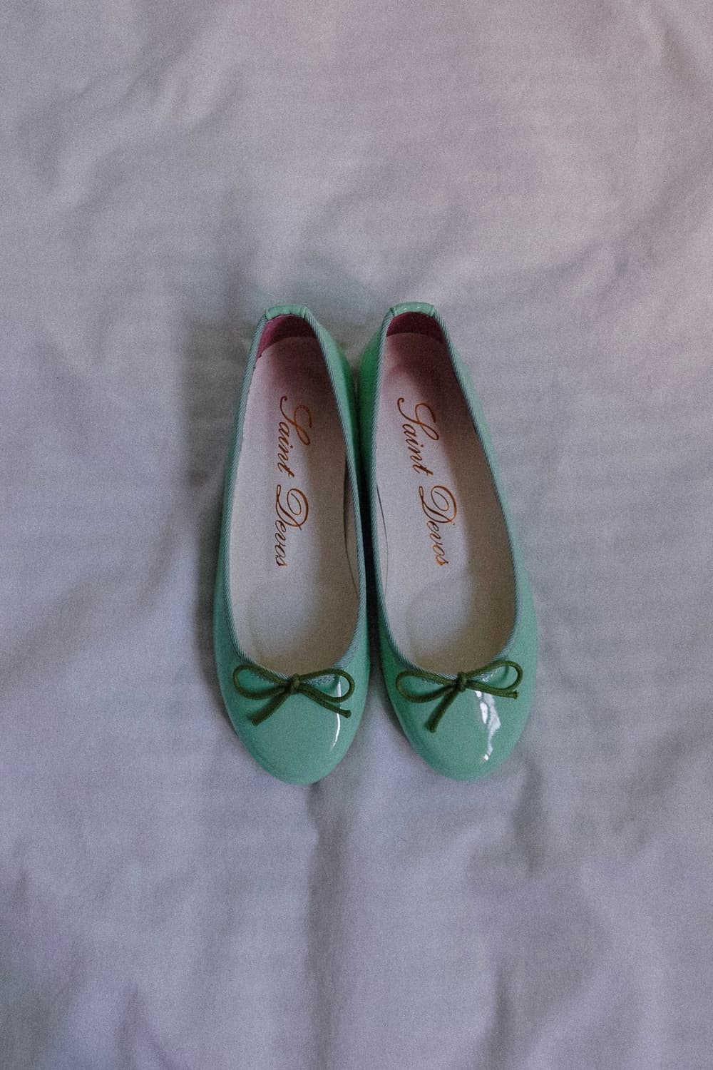 Glossy mint ribbon flat shoes 상품이미지1