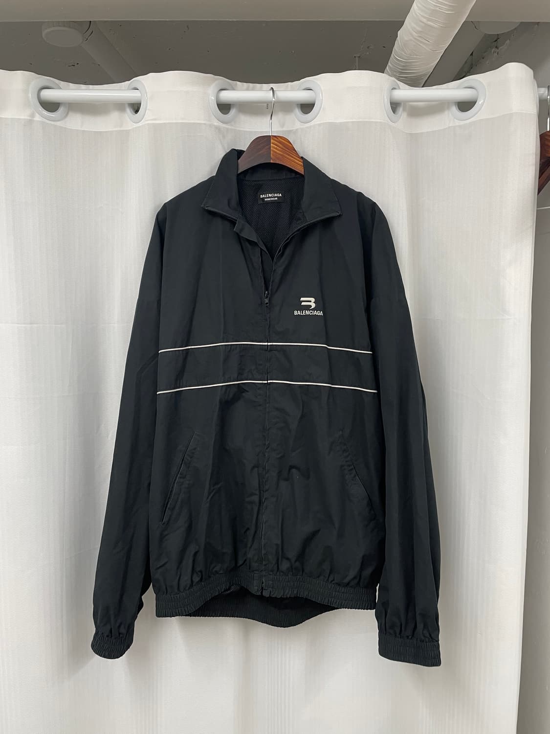 발렌시아가 트랙자켓 바람막이 44사이즈 상품이미지1