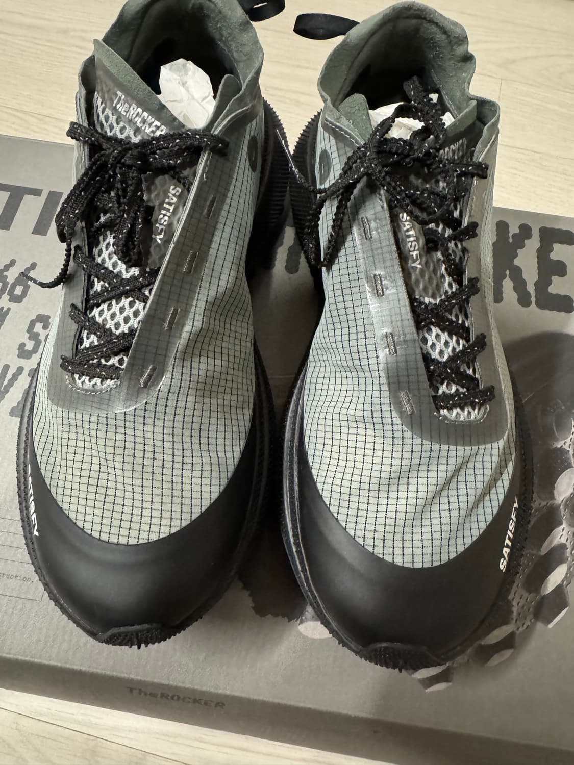 새티스파이 더라커 섀도우 255 상품이미지2