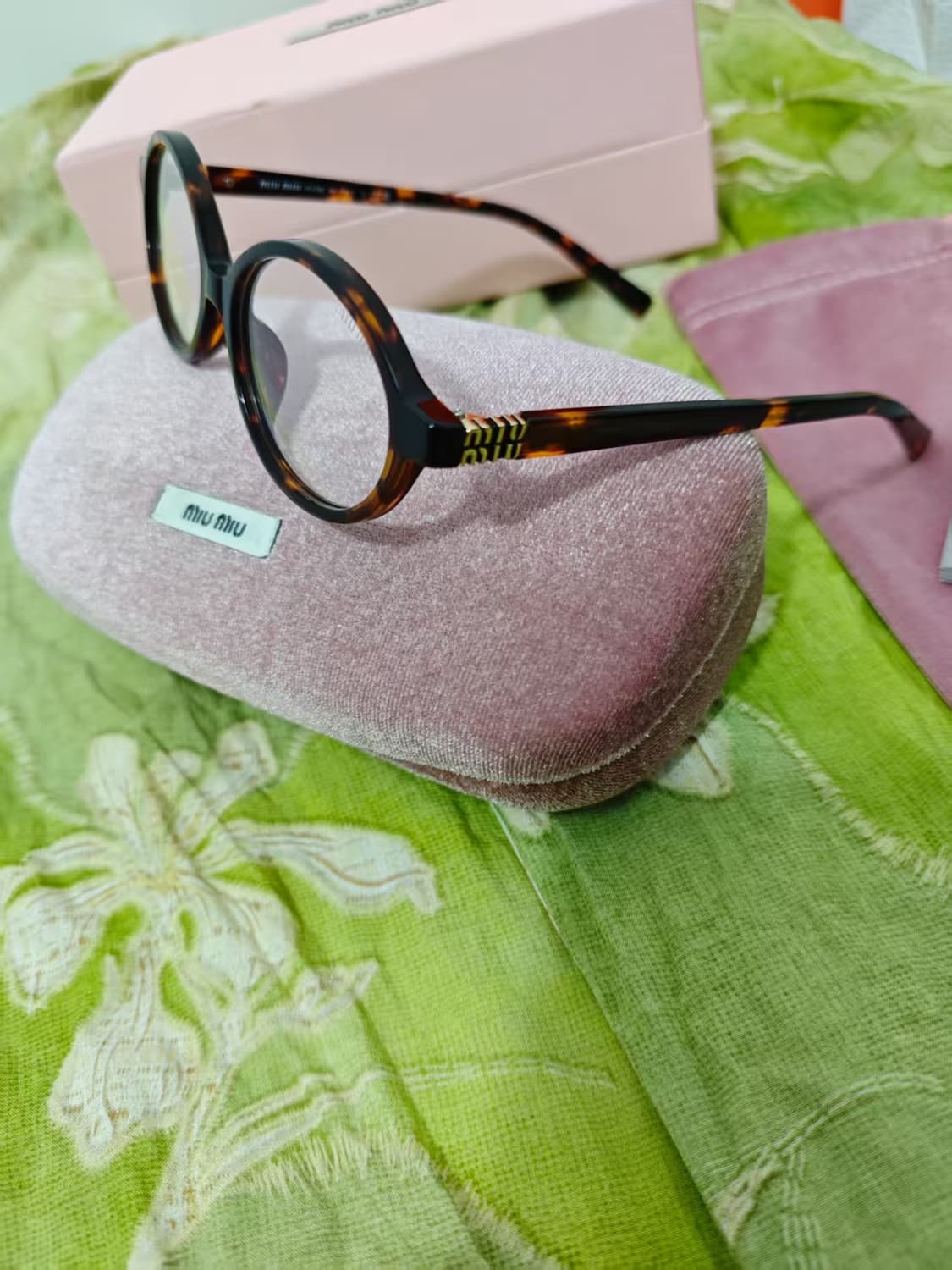 MiuMiu 미우미우 안경 상품이미지1