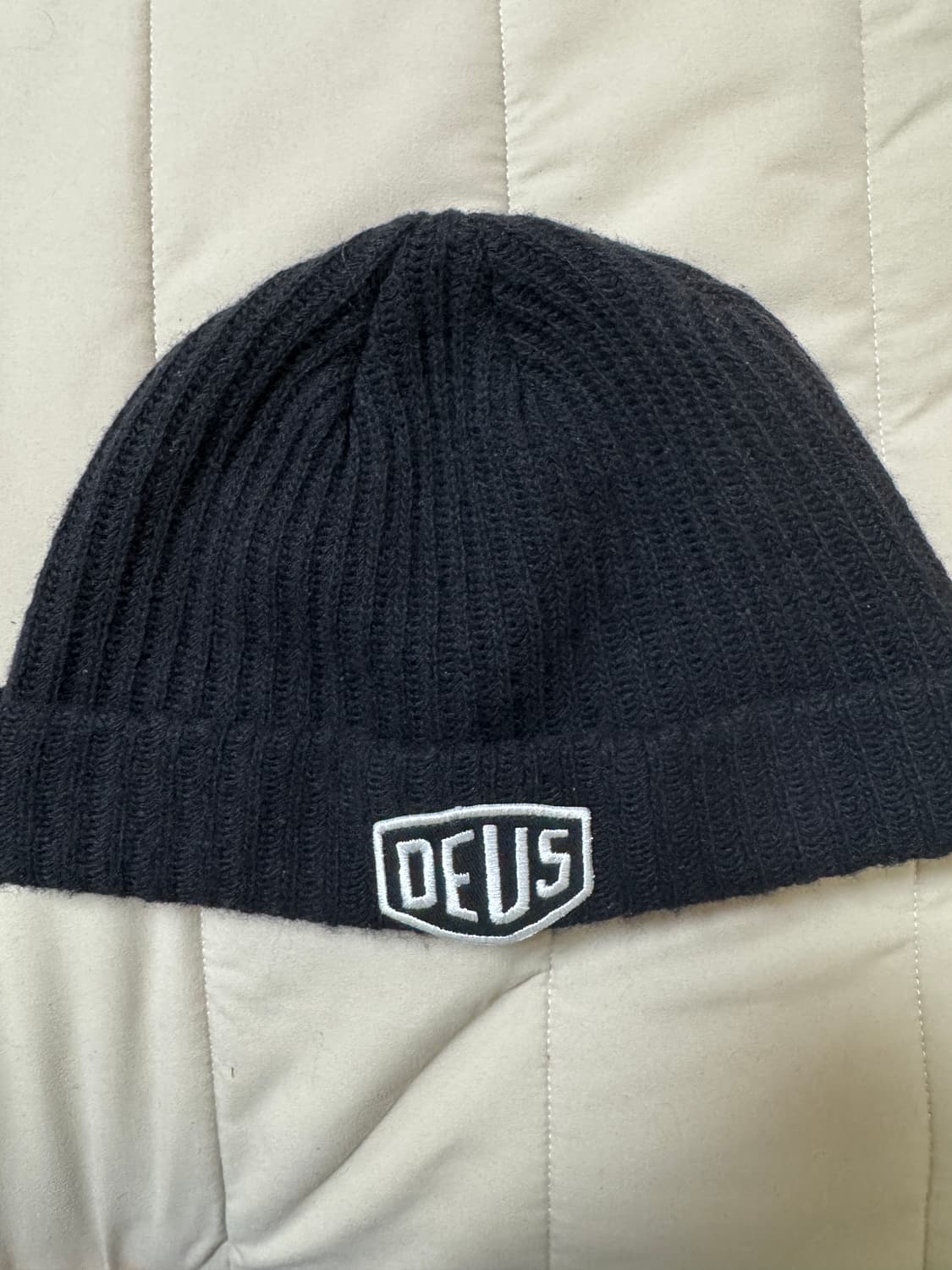 데우스 비니 상품이미지1