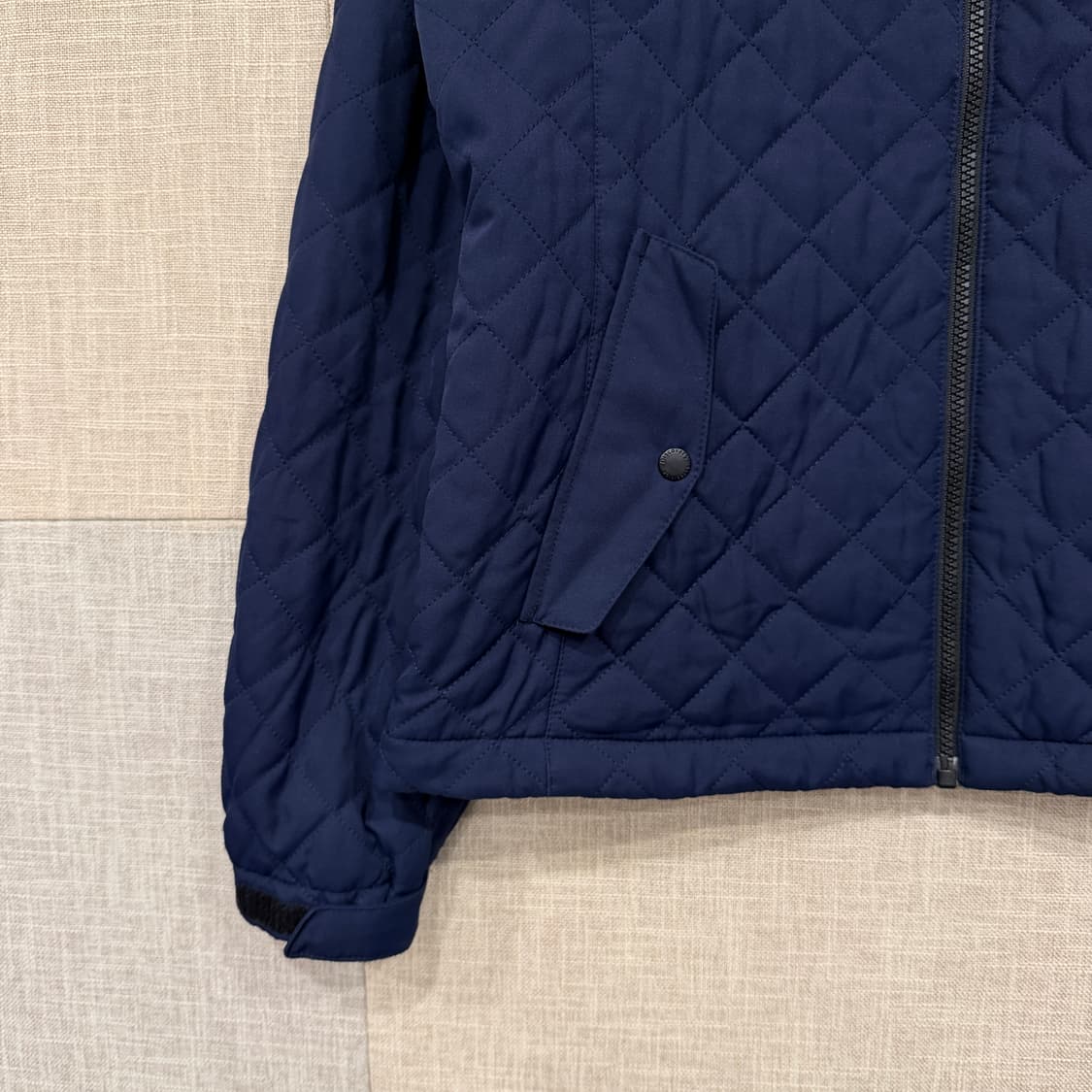 디스커버리 퀼팅 패딩 자켓 95 네이비 상품이미지6