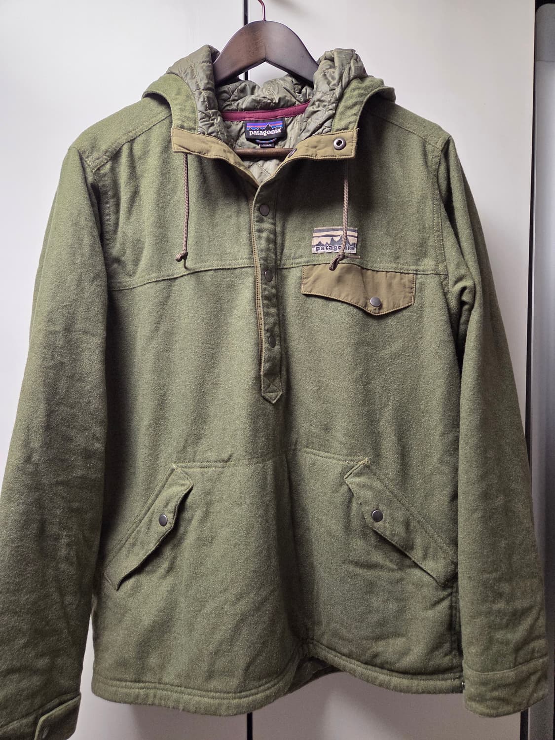 파타고니아 40주년 레거시 컬렉션 리클레임 울 스냅티 후드 (올리브) 상품이미지1
