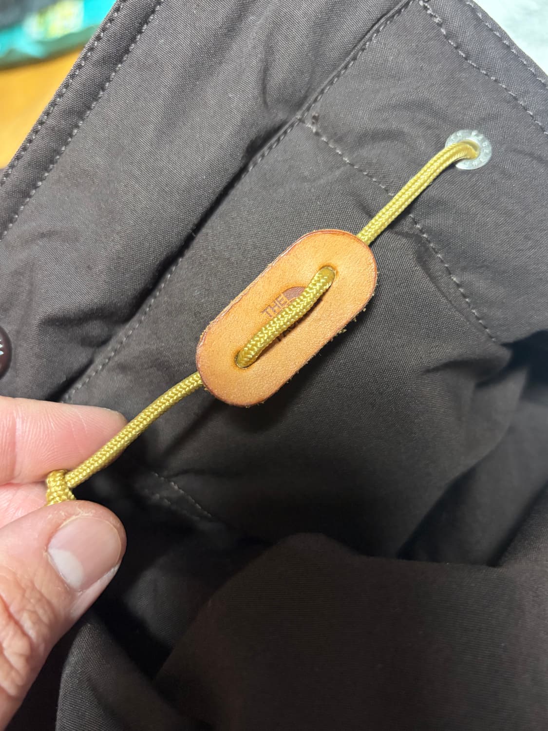 노스페이스퍼플라벨 x 몽키타임 마운틴 숏 다운 브라운 xxl 상품이미지5