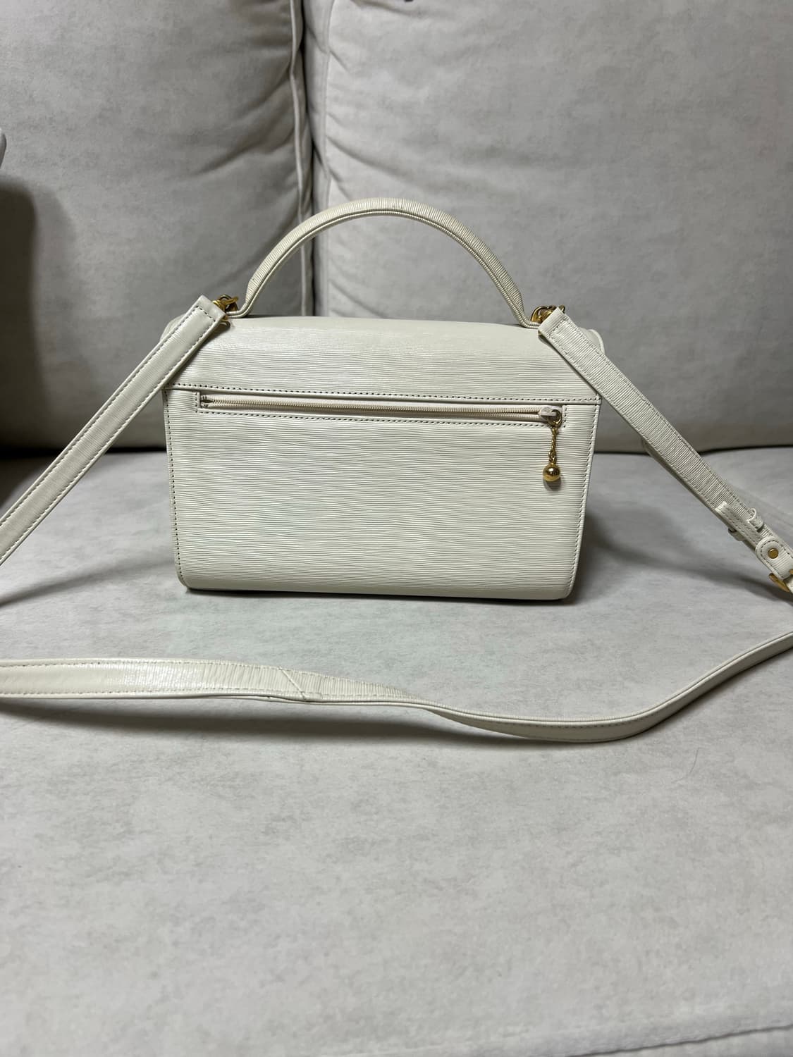 하나에모리 아이보리 소가죽 핸들 숄더 크로스백 상품이미지2