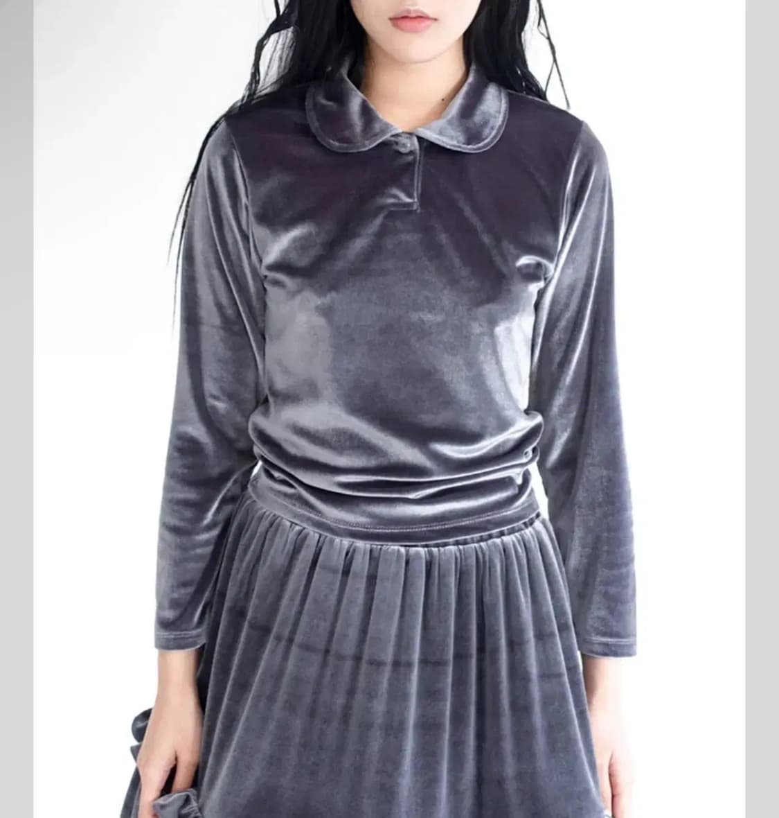 Faerie 샵 페어리 벨벳 라운드 카라 블라우스 챠콜 상품이미지1