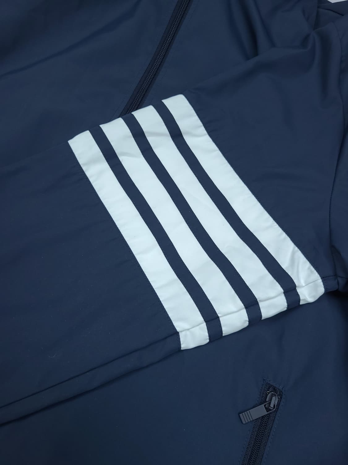 톰브라운 21ss 4바 센터백 바람막이 후드코트 상품이미지4