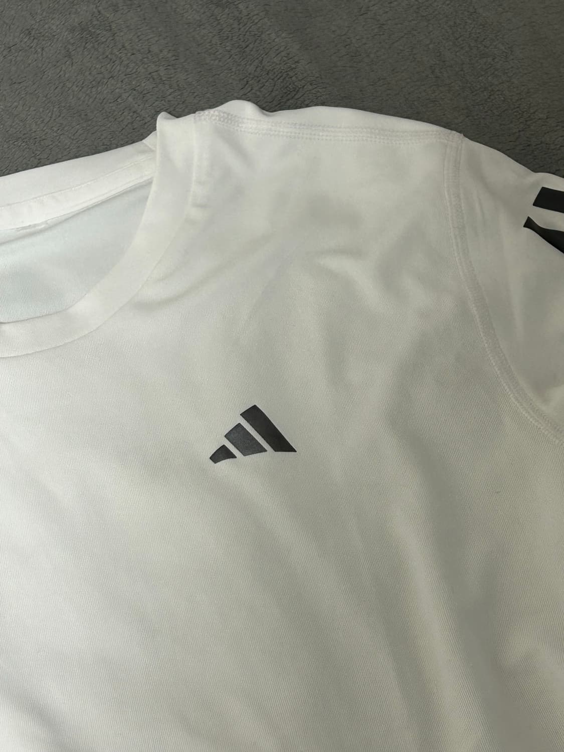 아디다스 반팔티 상품이미지2