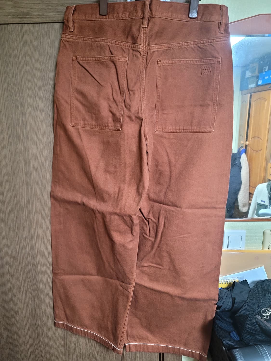 유니클로 jw앤더슨 와이드핏진 다크오렌지 34 상품이미지3