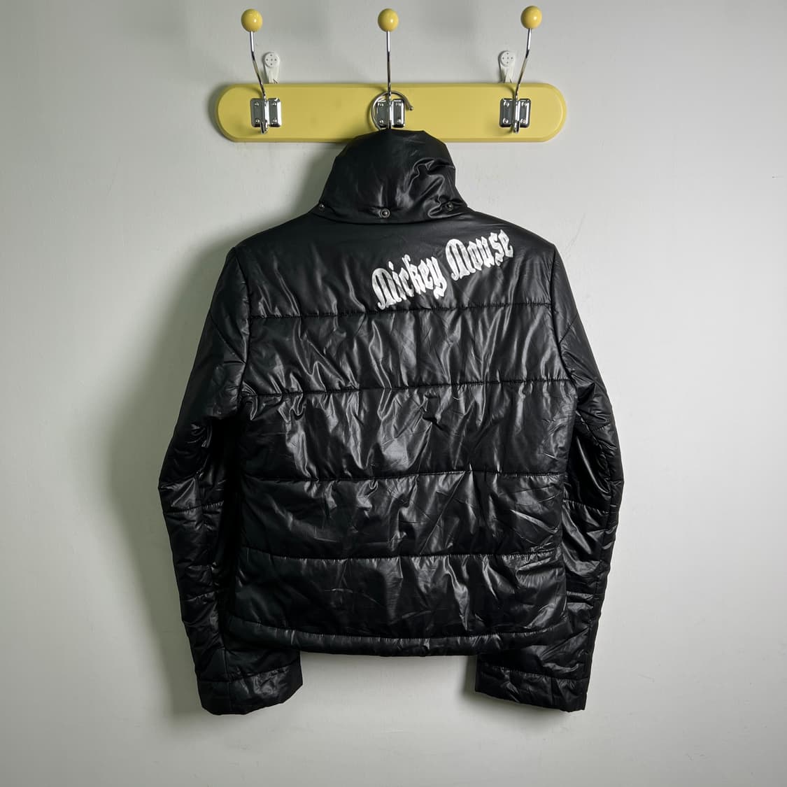 Disney 디즈니 블랙 미키마우스 크롭 패딩 M 상품이미지2