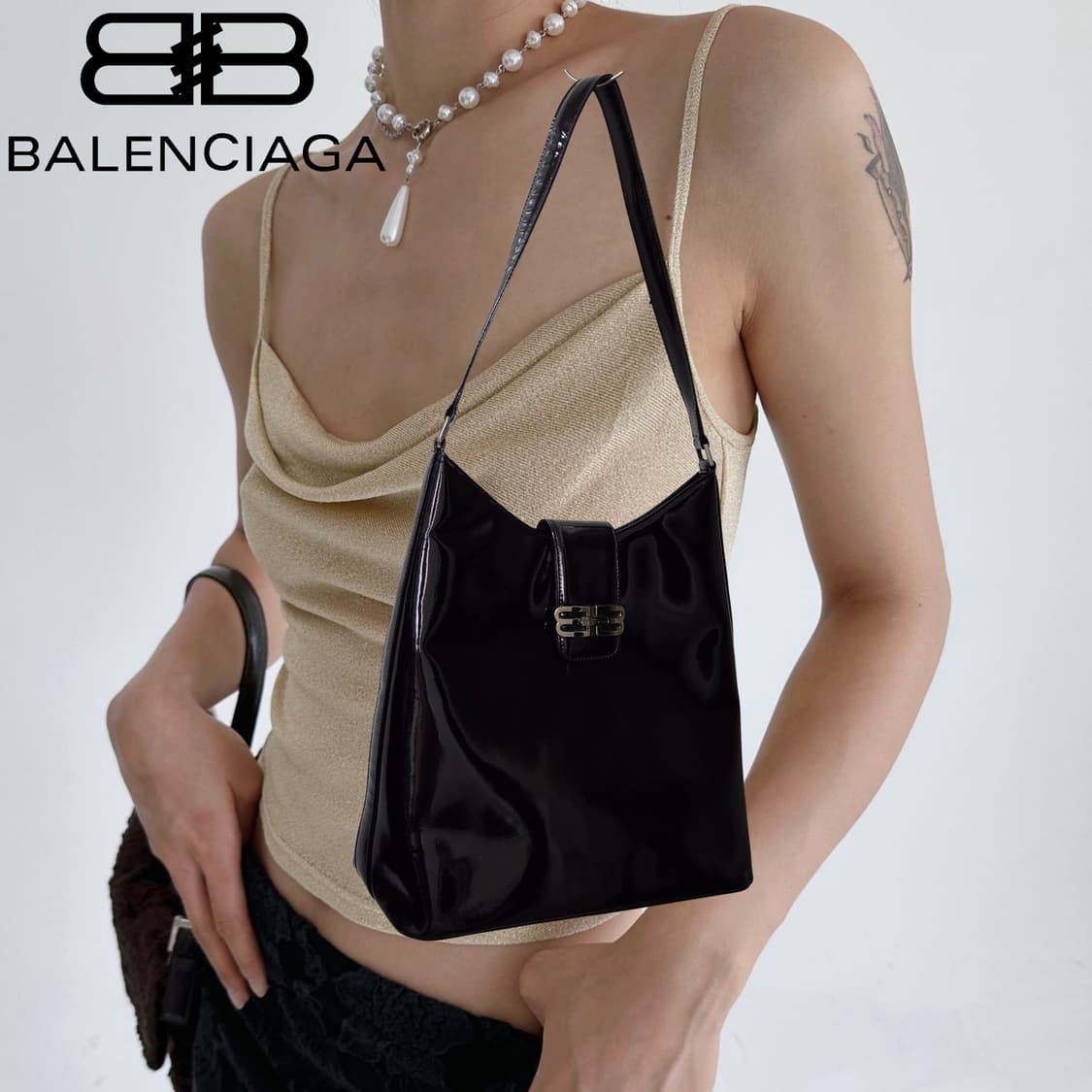 BALENCIAGA 00s Black enamel leather Bag 상품이미지2
