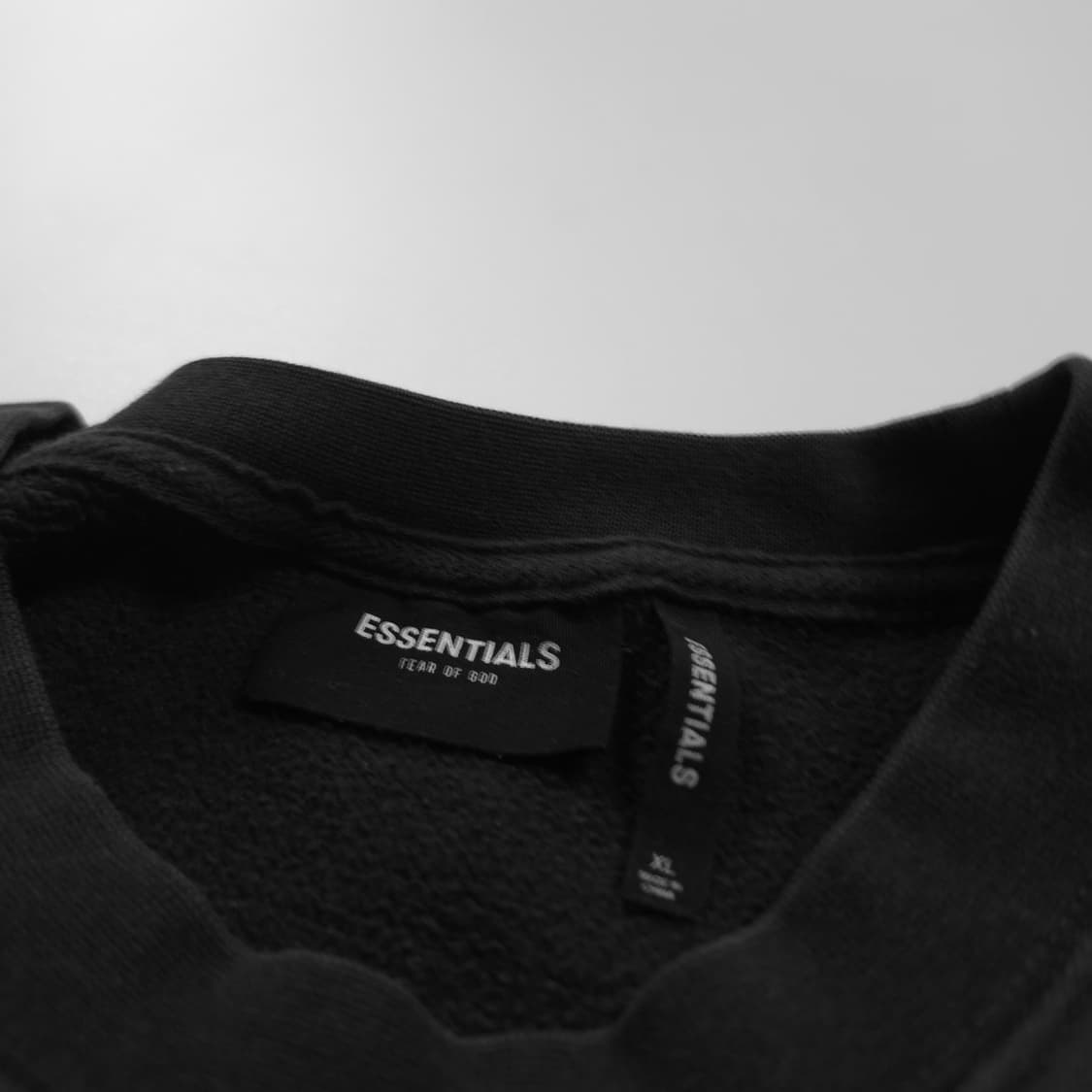 피어오브갓 에센셜 빅로고 블랙 스웻 셔츠 (XL) 상품이미지4