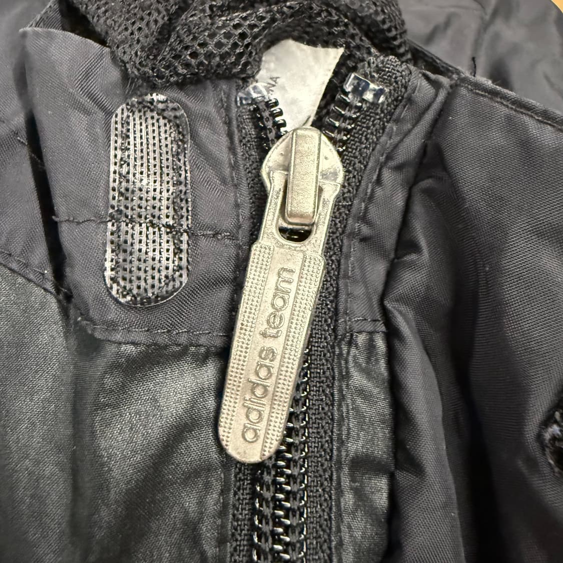 [정품/79] 아디다스 현대 울산 검정색 바람막이 b10 상품이미지6