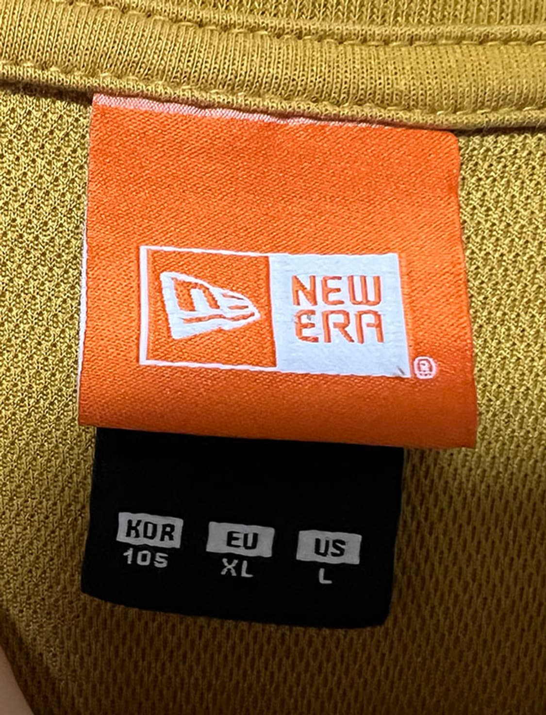 New Era 뉴에라 머스타드 오버핏 남자 반팔티셔츠 캐주얼 XL 105 상품이미지3
