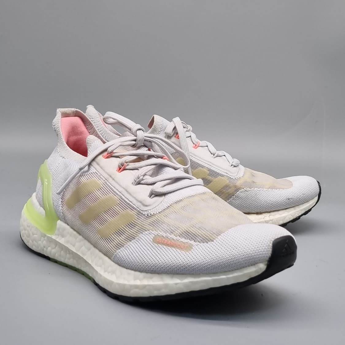 아디다스 울트라부스트 여성 운동화240 상품이미지1