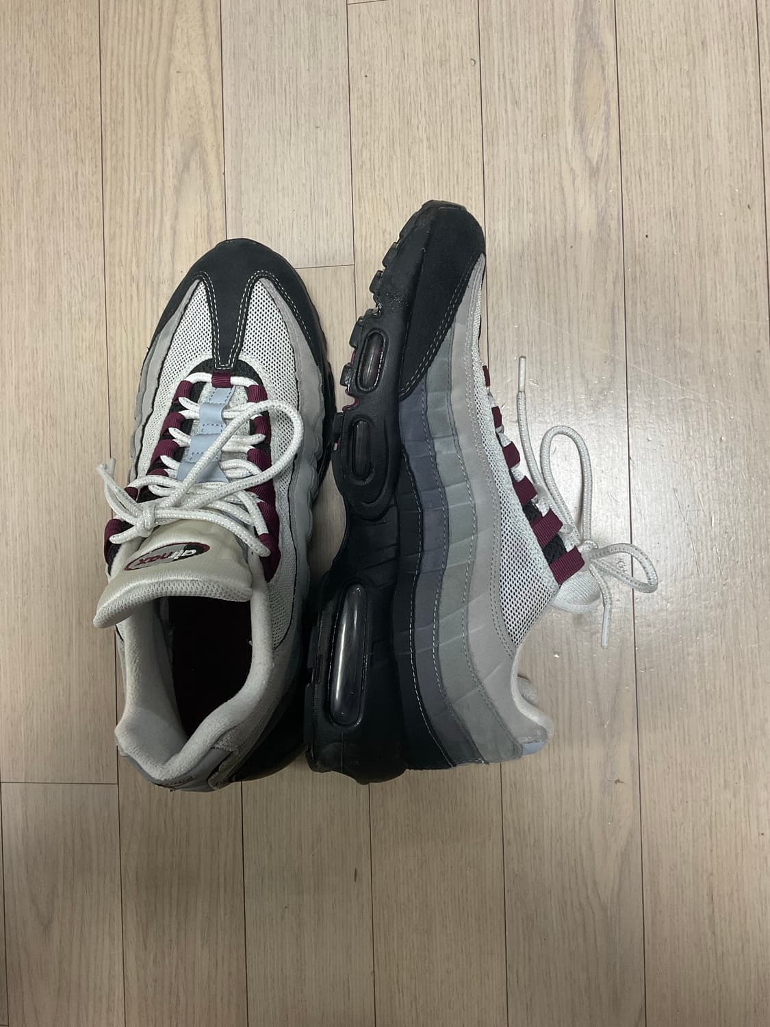 나이키 에어맥스 95 펄 그레이 앤 다크 비트룻 270 상품이미지1