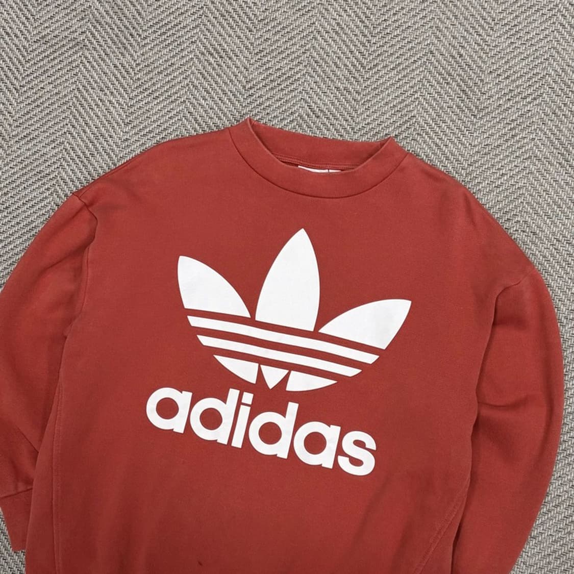 아디다스 빅로고 맨투맨 v1119 상품이미지3