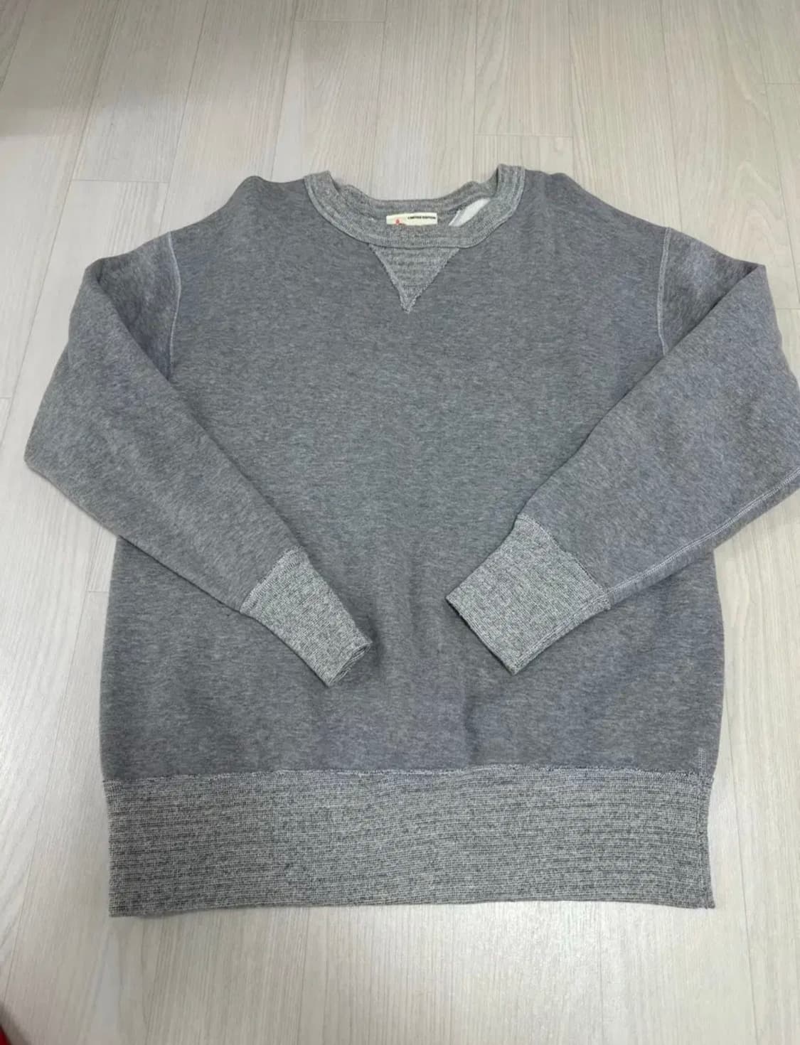 투문 스웻셔츠 판매 상품이미지1