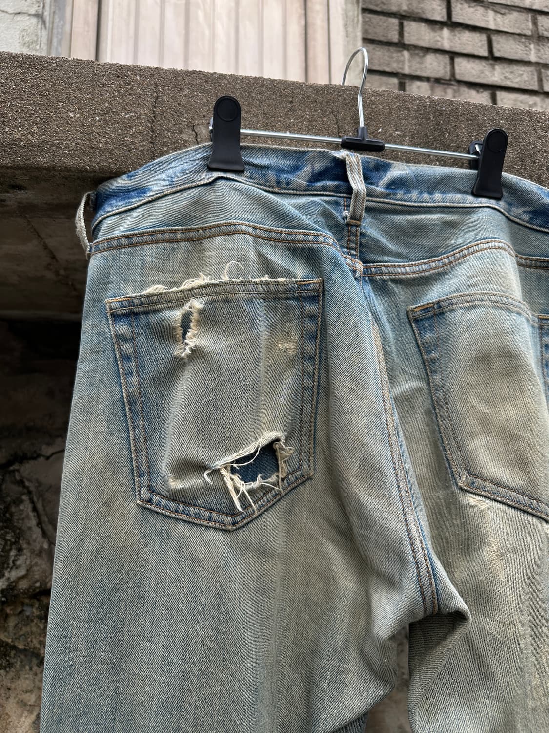 Dirty washing distressed jeans 상품이미지8