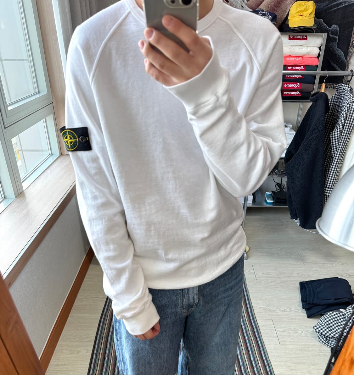 스톤아일랜드 맨투맨 화이트 상품이미지1